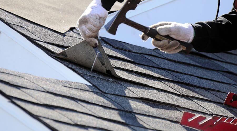 Expert Emergency Roof Repairs services in Okreek, SD